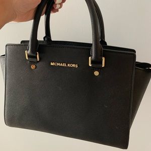 Michael Kors bag